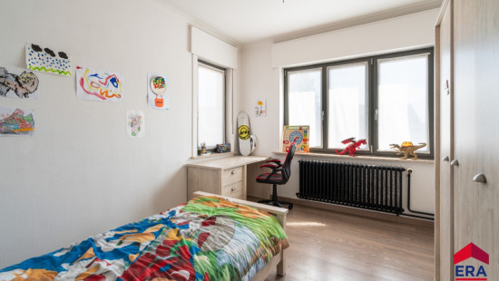 Gullegemsestraat - 106 - - 8880