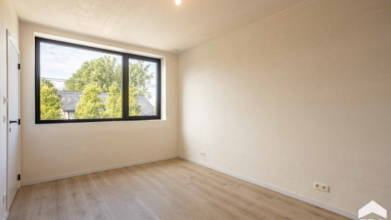 Europastraat - 24 - - 9310