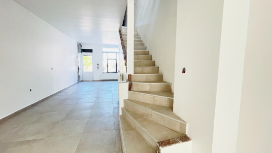 Moeskroenstraat - 91 - - 8930