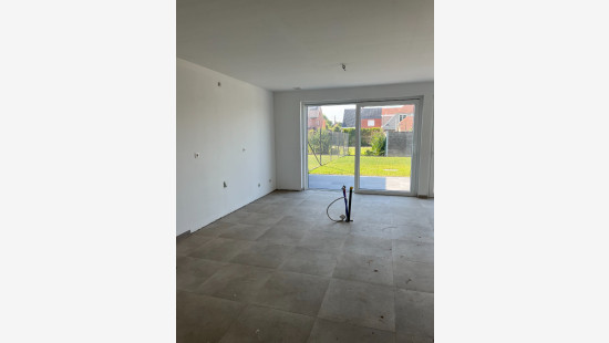 Mirastraat - 5 - - 8570