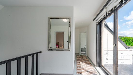 Grote Baan - 42 - - 9250