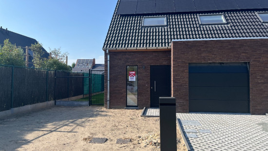 Mirastraat - 1 - - 8570