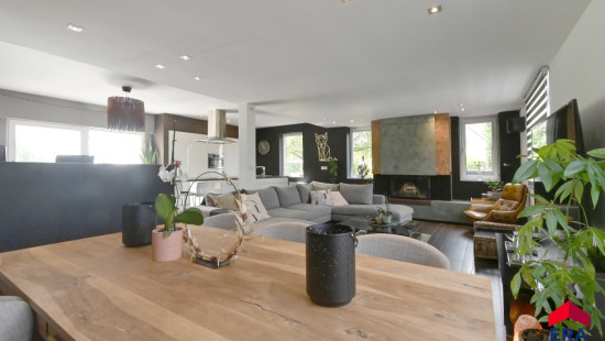 Moerstraat - 89 - - 9970
