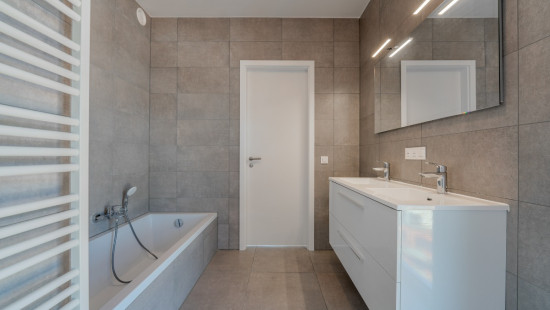 Rue des Bonnes Villes - 15 - - 4020