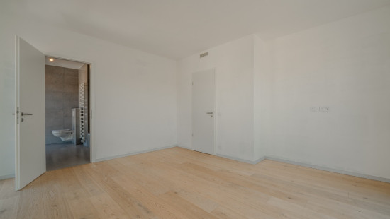 Rue des Bonnes Villes - 15 - - 4020