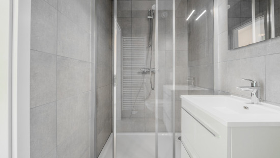Rue des Bonnes Villes - 15 - - 4020