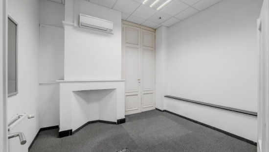 Rue de la Banque - 7 - - 4100