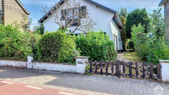 Avenue de la Paix - 9 - - 1420