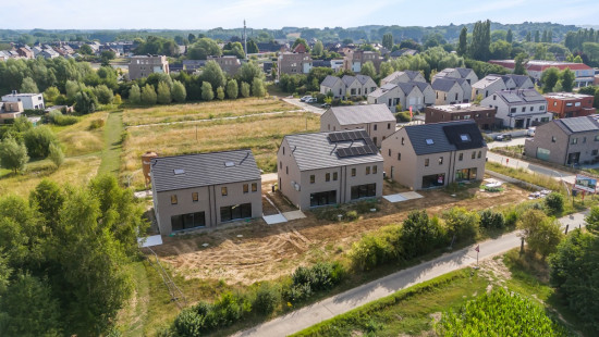 Trotstraat - 18 - - Lot 008 - 9550