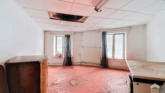 Rue de Mons - 49 - - 6000