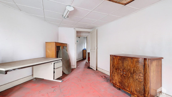 Rue de Mons - 49 - - 6000