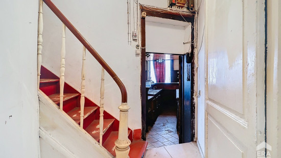Rue de Mons - 49 - - 6000