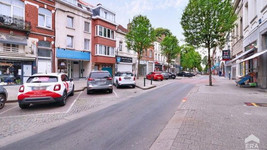 Avenue Léon Jourez - 84 - - 1420