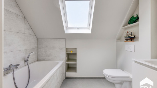 Dorpsstraat - 105 - - 8470