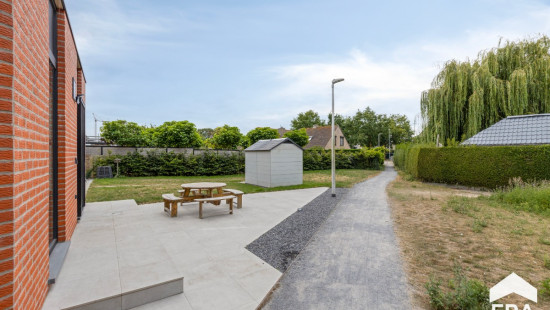 Dorpsstraat - 105 - - 8470
