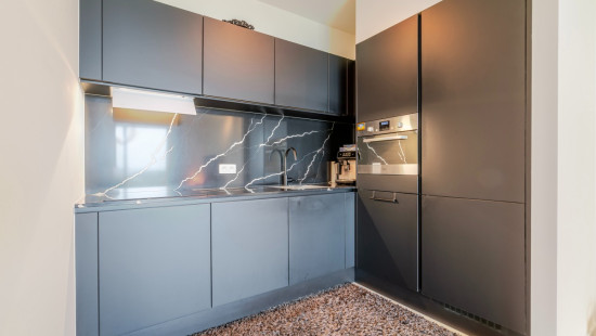 Amand De Lattinlaan - 10 - bus 1104 - 2050