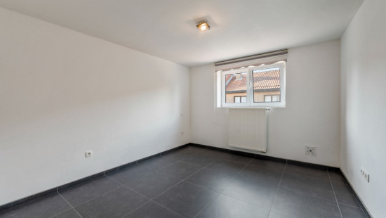 Spoorwegstraat - 40 - - 9220