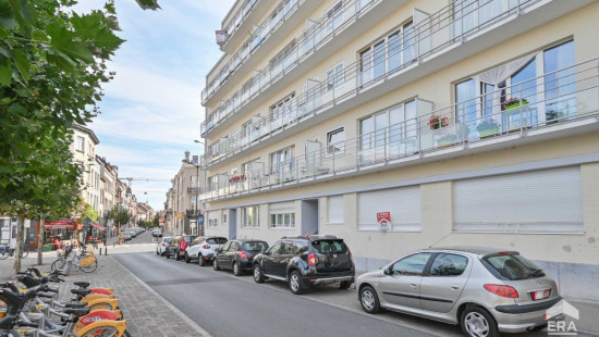 Place de la Petite Suisse - 17 - - 1050
