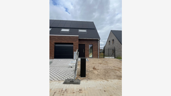 Mirastraat - 7 - - 8570