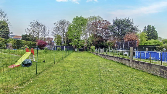 Rue des Quatre Sentiers - 126 - - 4431