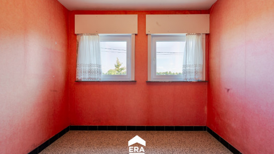 Koolskampstraat - 102 - - 8810