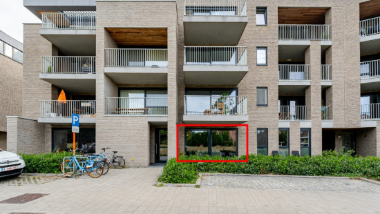 Albert Schweitzerstraat - 32 - 002 - 9000