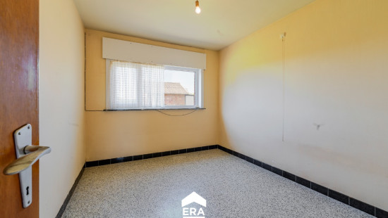 Koolskampstraat - 102 - - 8810