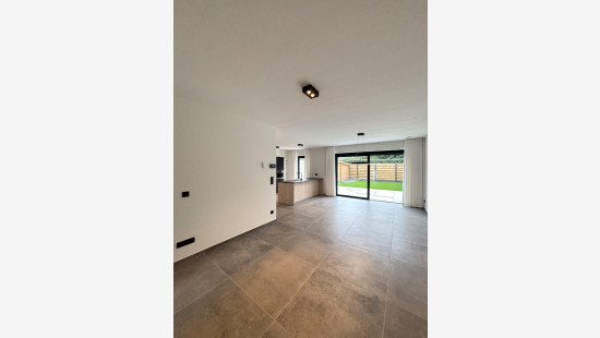 Onderwijsstraat - 6 - B - 3920