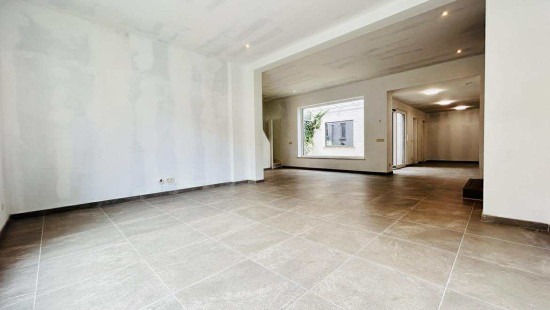 Geluveldplaats - 1 - - 8980