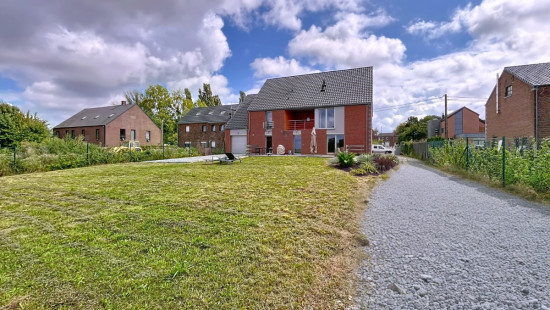 Rue du Centre - 63A - - 4557