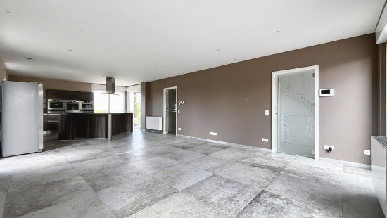 Rue du Centre - 63B - - 4557