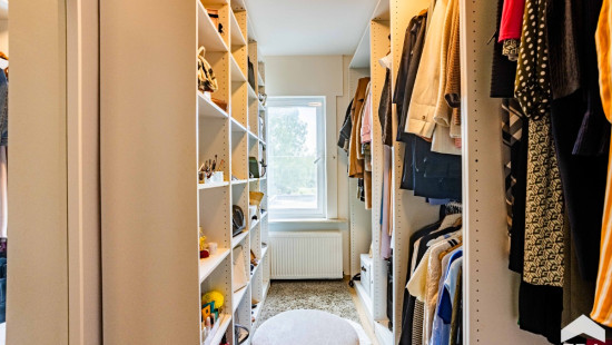 Grote Baan - 229A - - 9310