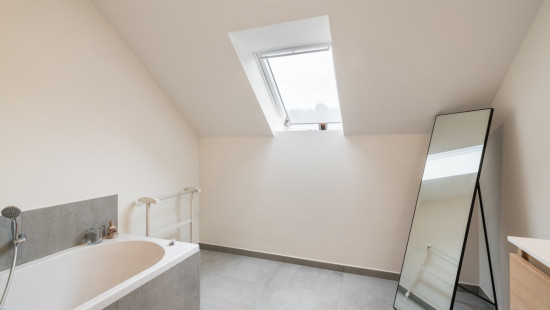 Antwerpsesteenweg - 139G - - 9140