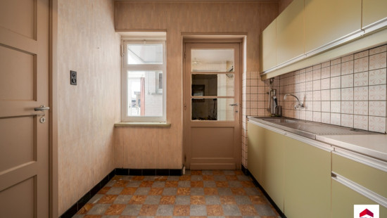 Leegstraat - 159 - - 8780