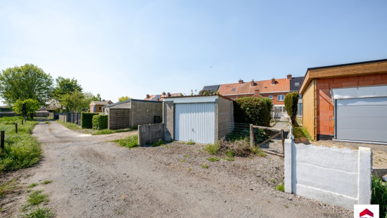 Leegstraat - 159 - - 8780