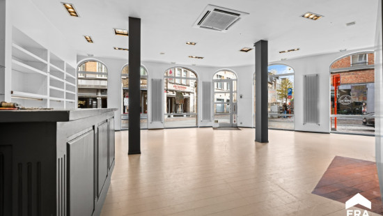 Stationsstraat - 2 - - 8900