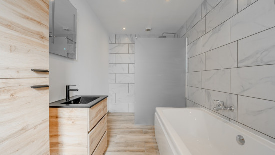 Avenue Libert - 37 - - 4100