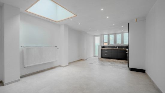 Avenue Libert - 37 - - 4100