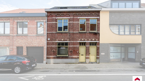 Stationsstraat - 38 - - 1745