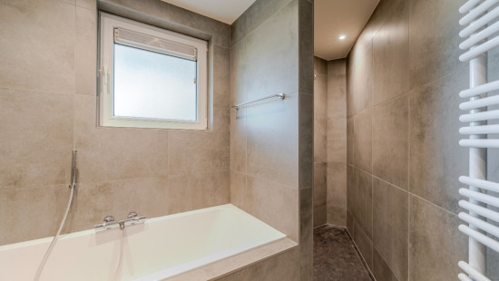 Broekstraat - 146 - - 9255
