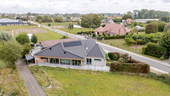Broekstraat - 146 - - 9255