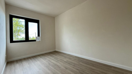 Menenstraat - 244 - - 8980