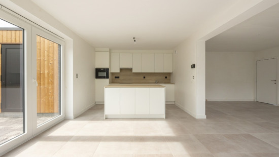 Ti Van Schellestraat - 14-15-16 - - Lot 101 - 2323