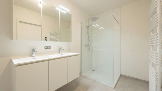 Ti Van Schellestraat - 14-15-16 - - Lot 101 - 2323