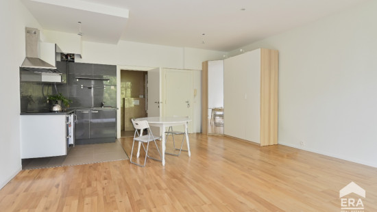 Rue de Hennin - 79 - - 1050