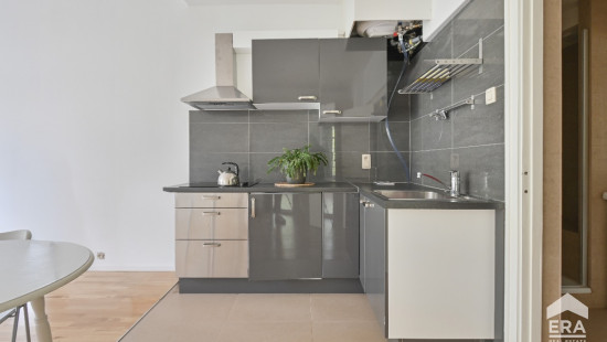 Rue de Hennin - 79 - - 1050