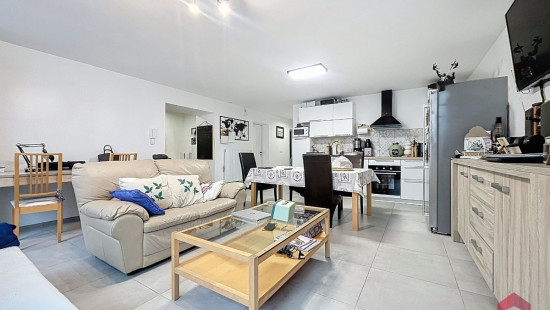 Rue Charles Lapierre - 33 - 1 - 5300