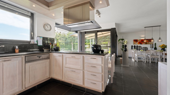Kloosterstraat - 77C - - C524 F - 9960