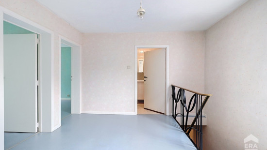 Rue Louis Edgar Bierny - 28 - - 1460