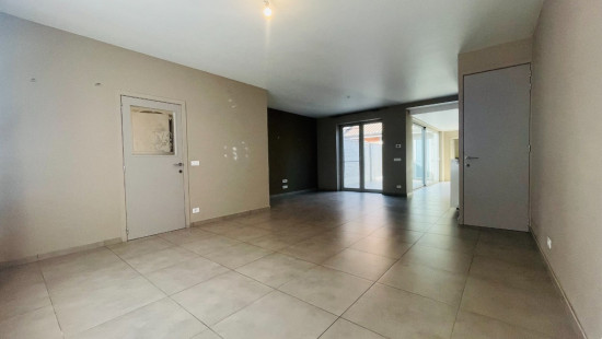 Zuidstraat - 1B - - 8940